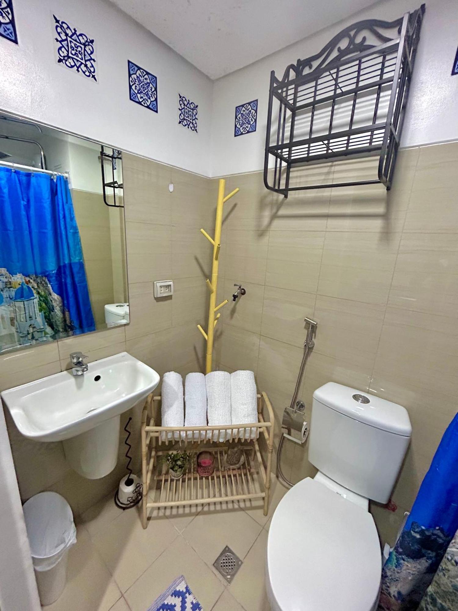 Santiorini At Shore Residences Pasay Exterior foto